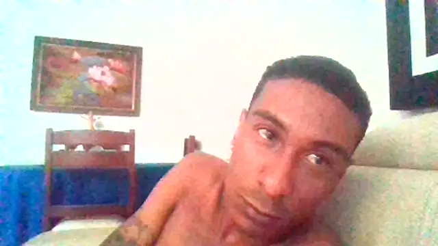 Show modela mellow_smoke na web-kameri