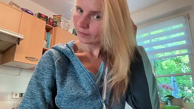 s-te-fan-i Chat XXX in diretta