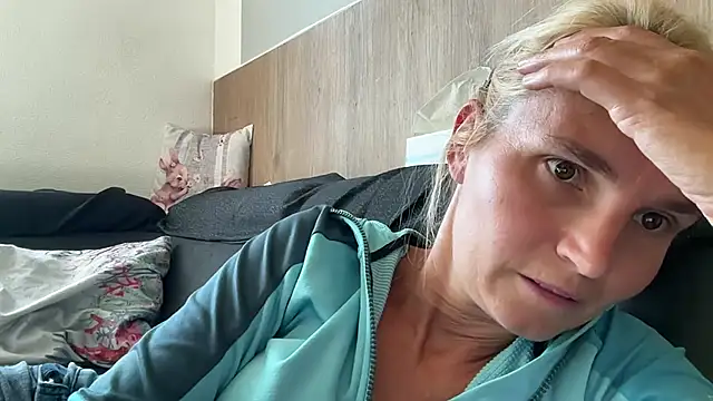 s-te-fan-i Webcam Show