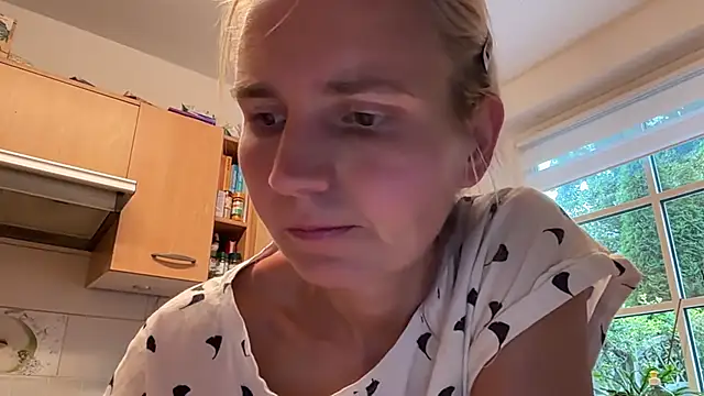 s-te-fan-i Webcamshow