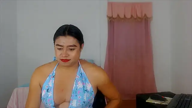 katrinawillff 在線直播表演