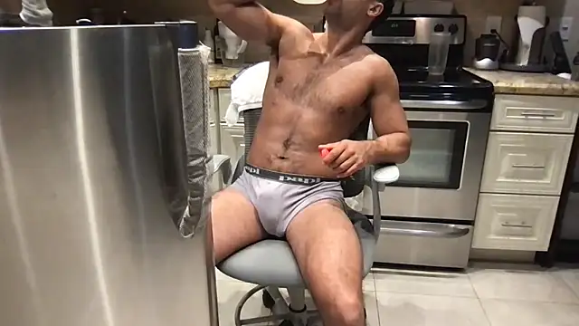 BigGuyMuscle Webcam-Show