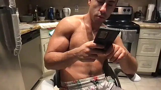 Show Webcam de BigGuyMuscle