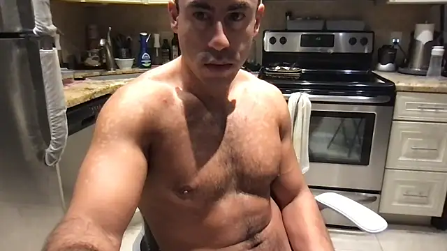 BigGuyMuscle: διαδικτυακό σόου στην κάμερα