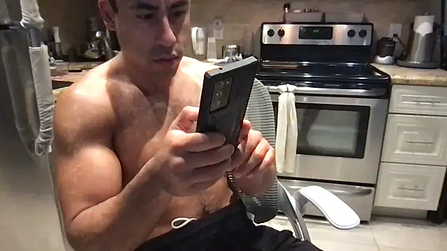 Show Webcam de BigGuyMuscle