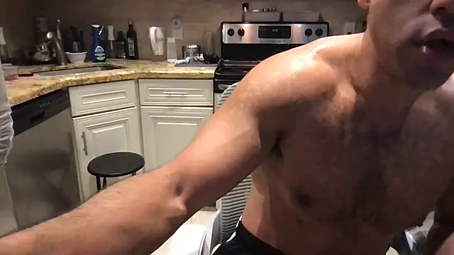BigGuyMuscle Show in webcam
