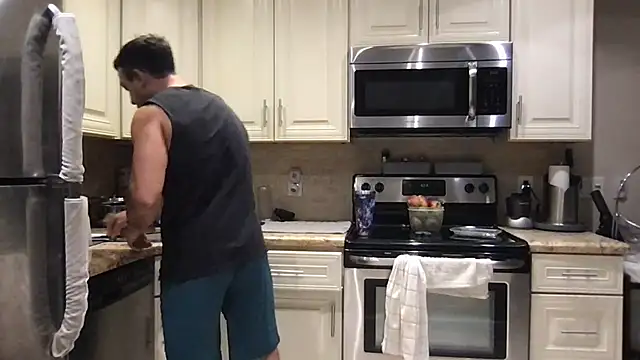 BigGuyMuscle Show in webcam