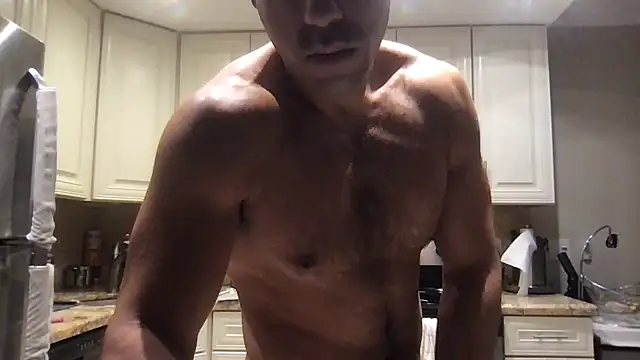 הופעת וובקאם של BigGuyMuscle