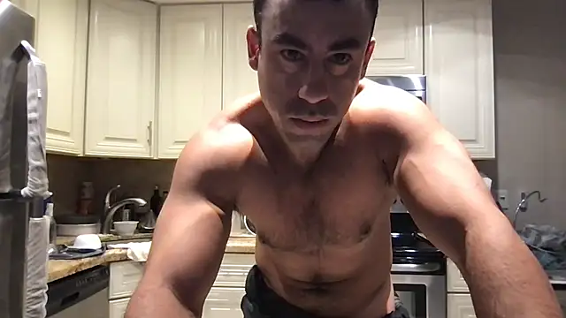 โชว์เว็บแคมของ BigGuyMuscle
