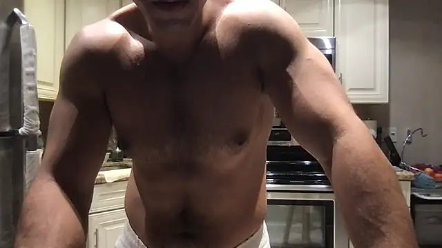 BigGuyMuscle: διαδικτυακό σόου στην κάμερα