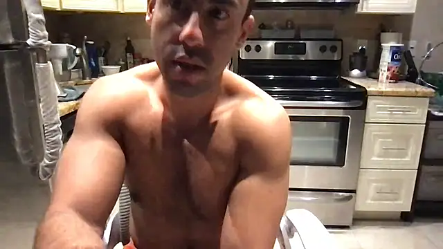 הופעת וובקאם של BigGuyMuscle