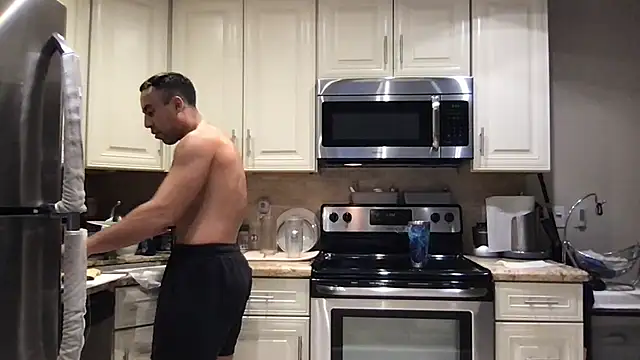 BigGuyMuscle Show in webcam