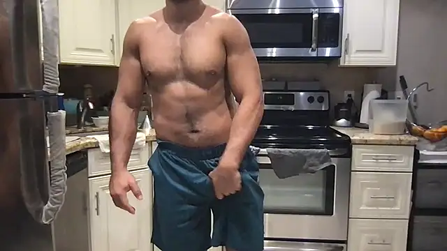 BigGuyMuscle: διαδικτυακό σόου στην κάμερα
