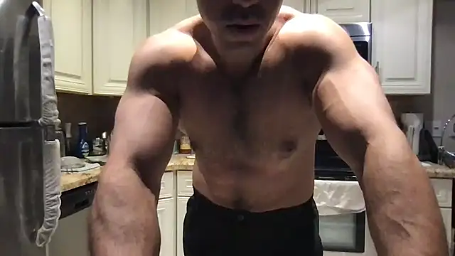 BigGuyMuscle Webcamshow