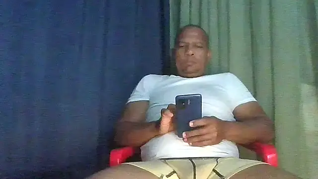bigblackcock75's Webcam Show