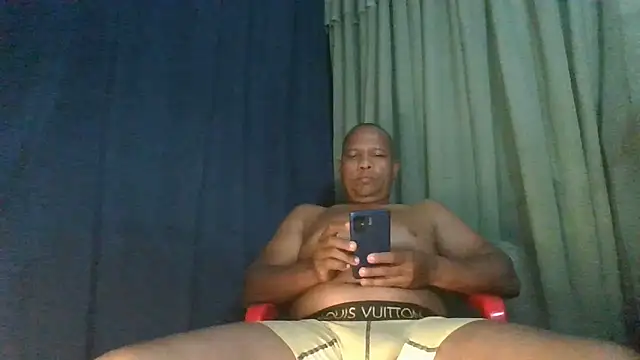 bigblackcock75's Webcam Show
