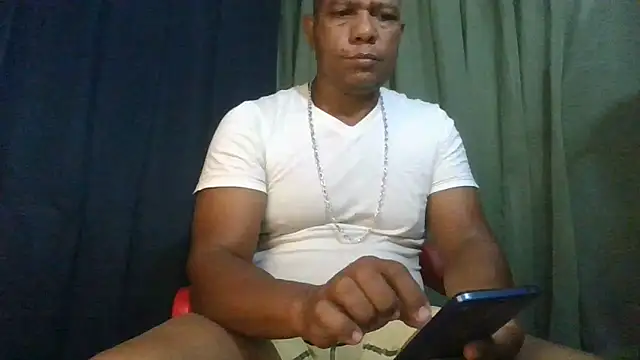 Show Webcam de bigblackcock75