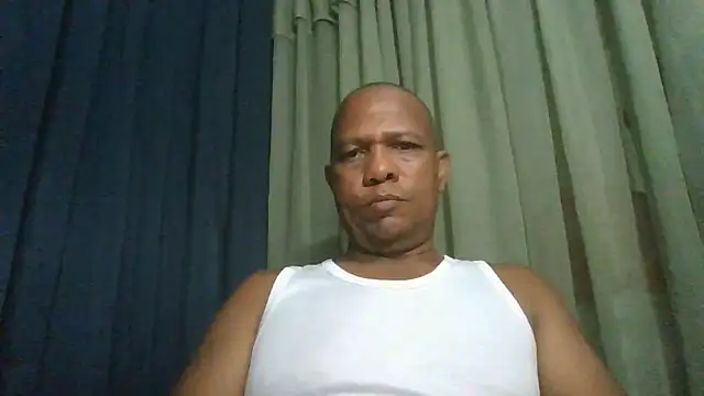 bigblackcock75n Webbikameraesitys