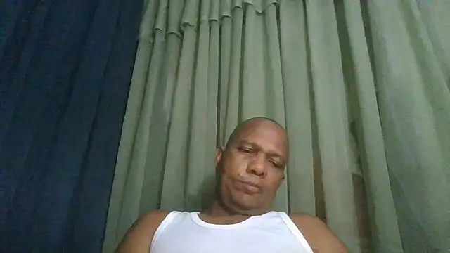 bigblackcock75: вебкам-шоу