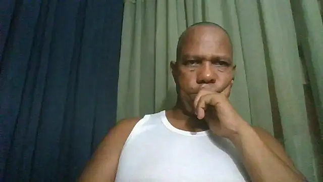 bigblackcock75n Webbikameraesitys