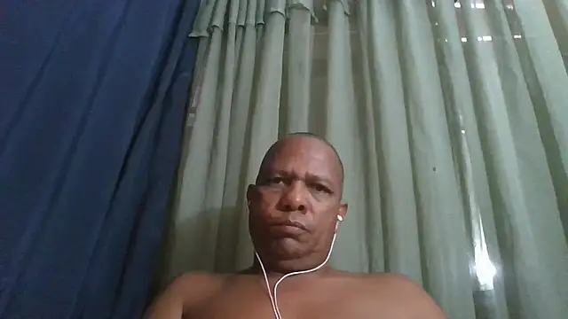 Show de webcam de bigblackcock75