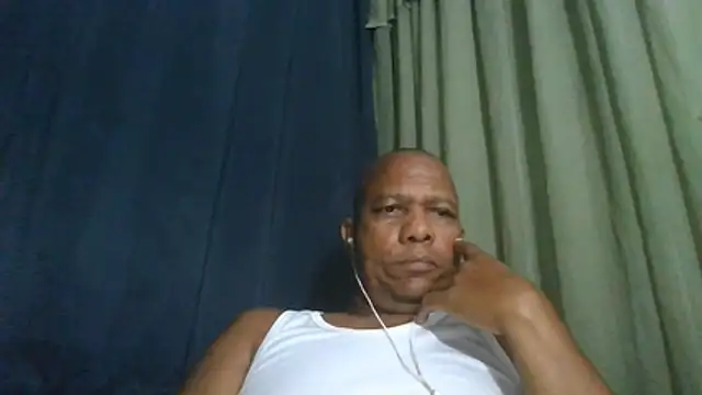 bigblackcock75 – webcam-show