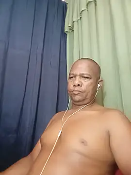عرض كام bigblackcock75