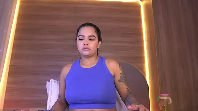 Chat XXX ao vivo de alexaa_walker