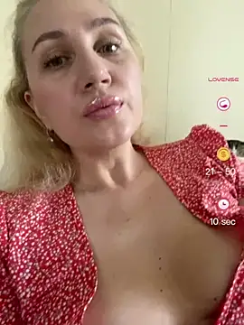 YourBlondee Pertunjukan Webcam