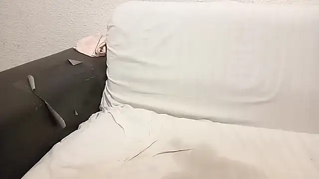 miyawhite@xh's Webcam Show