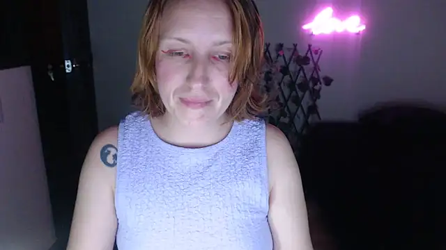 kikiperre's Live XXX Chat