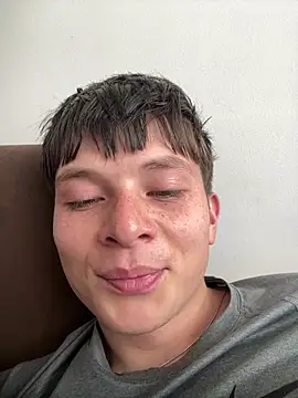 MathewCollinn Webbikameraesitys