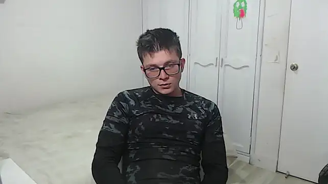MathewCollin Webcam show