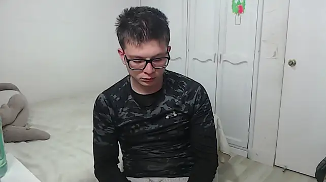 MathewCollin – webcam-show