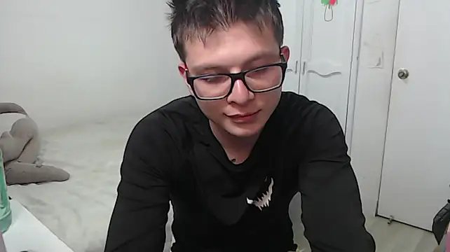 Вебкам-шоу MathewCollin