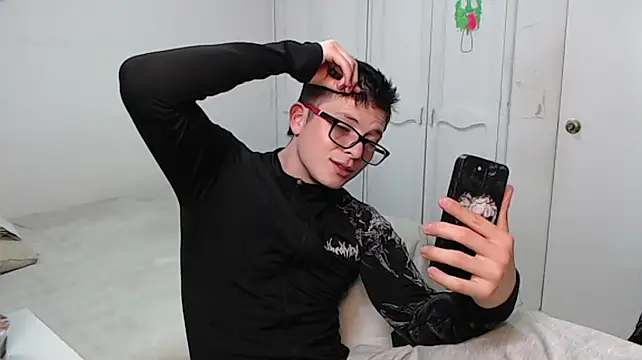 MathewCollin Show Webcam