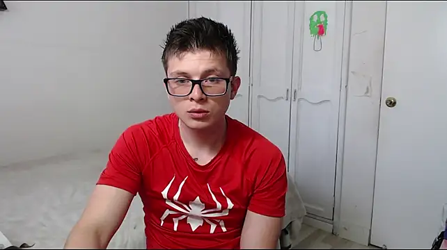Pertunjukan Kamera Web MathewCollin