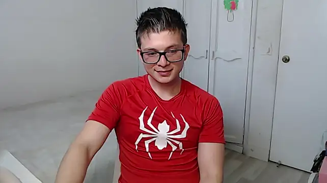 Pertunjukan Kamera Web MathewCollin
