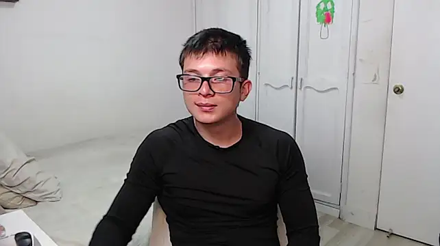 MathewCollin webcam show