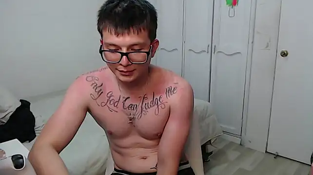 MathewCollin Webcam show