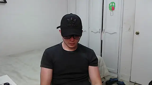 MathewCollin Webcam-Show