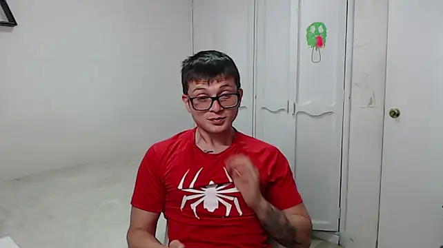 MathewCollin: вебкам-шоу