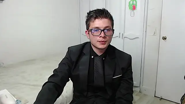 MathewCollin Show Webcam