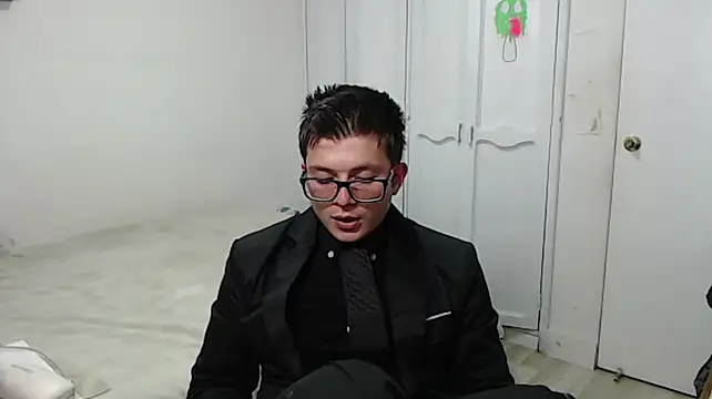 MathewCollin Show Webcam