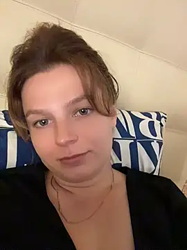 Wet___librarian's Live Chat Room