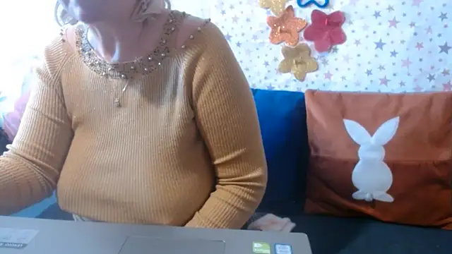QueenLana Adlı Modelin Web Kamerası Şovu
