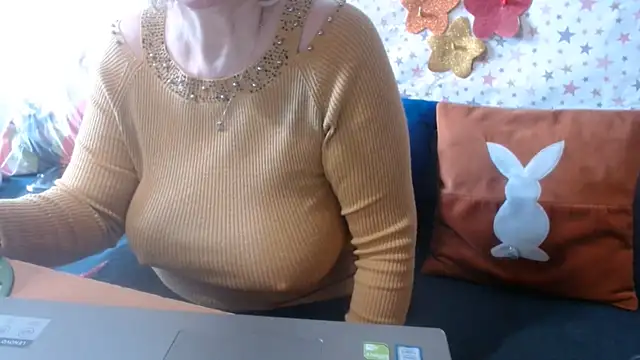 QueenLana 网络视讯表演