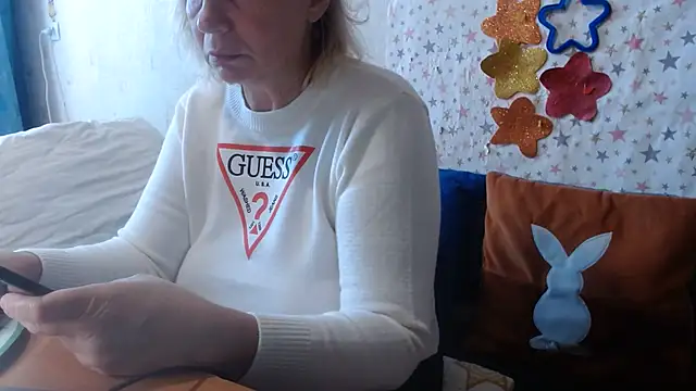 QueenLana Live XXX-Chat