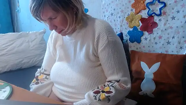 XXX chat uživo modela QueenLana