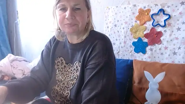 QueenLanan Live XXX chat